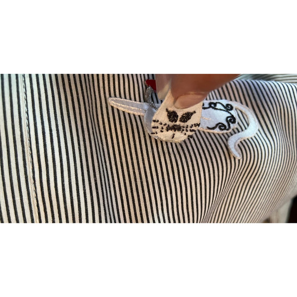 Mili Designs Shirt Womens M Black White Striped Cotton Kitty Cat‎ Vintage Button - Picture 14 of 15